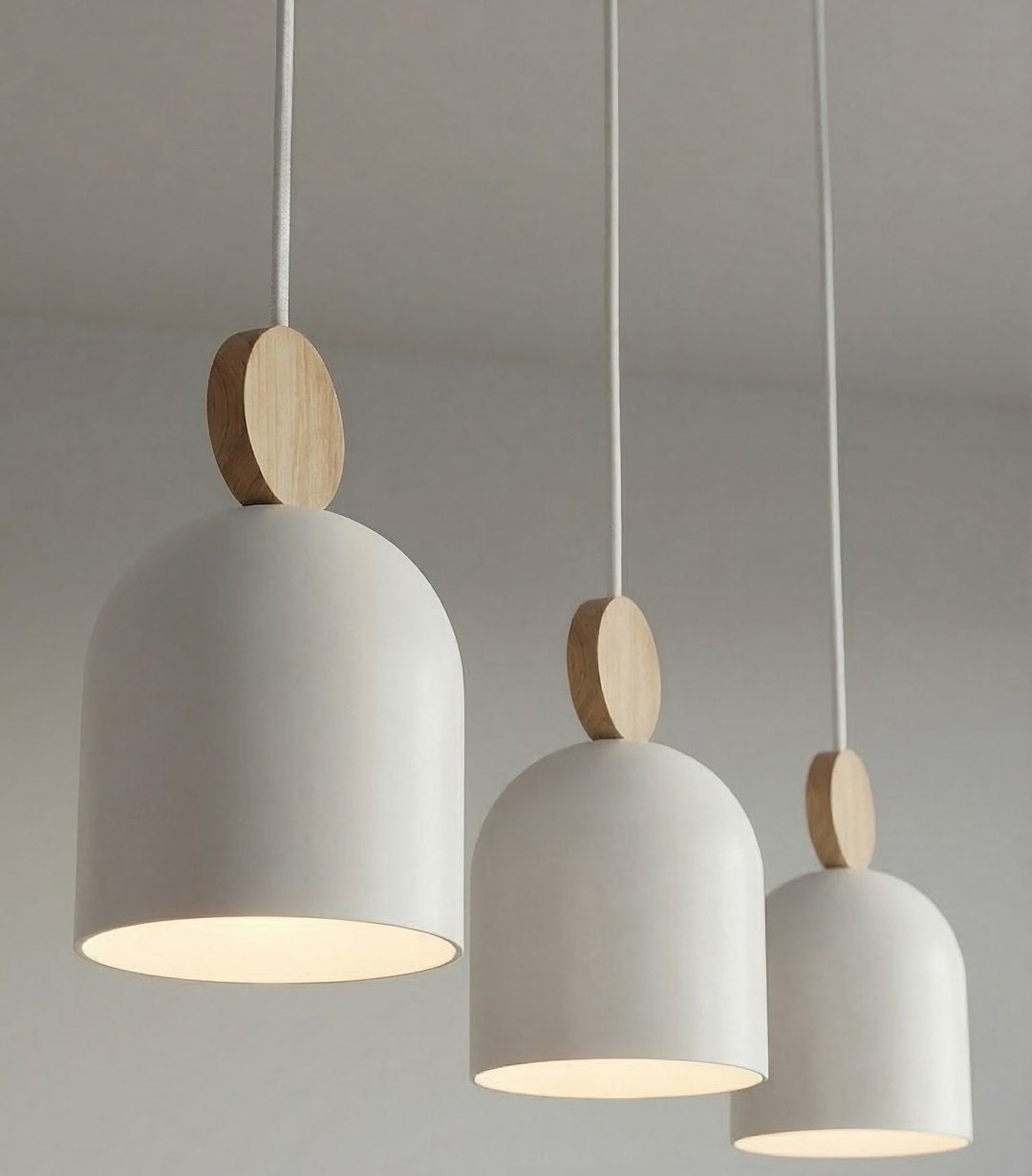 Mesi 3 pendant light white