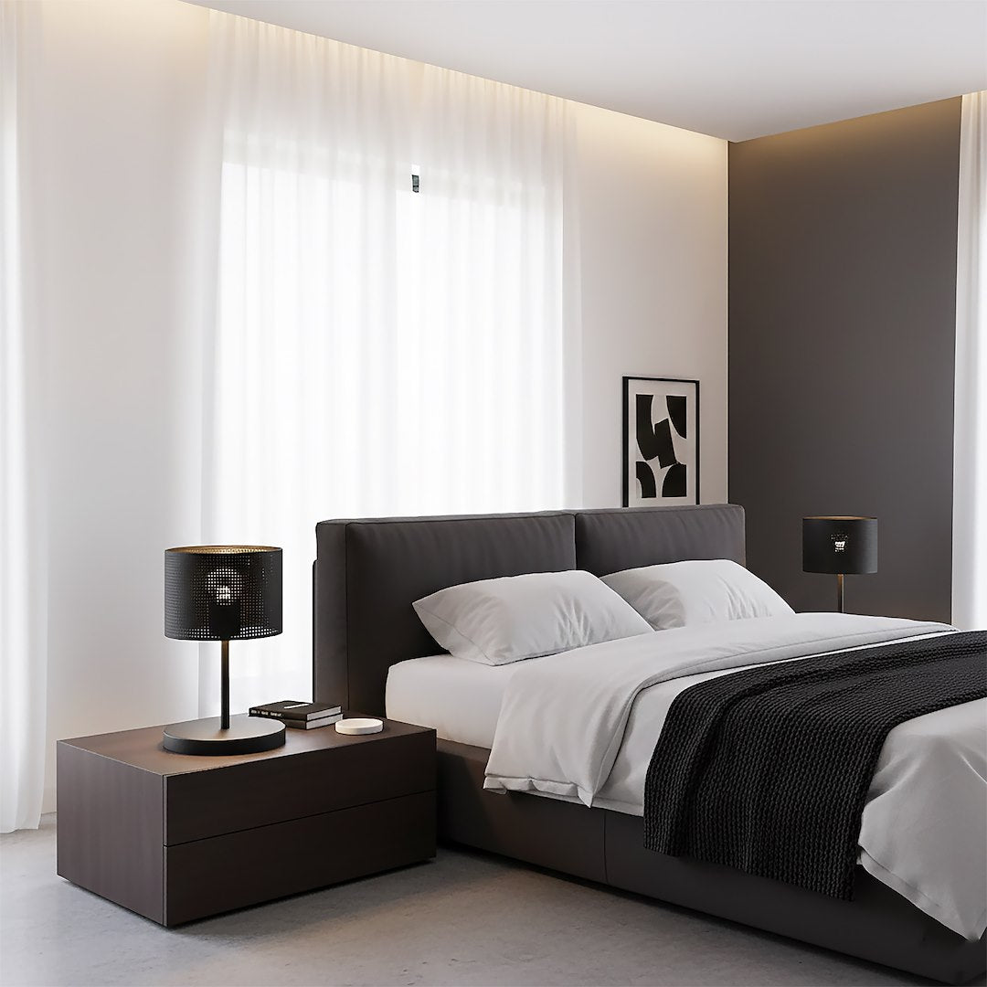 Lux table lamp black